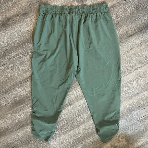 Calia Journey Collection Mid Rise joggers - Picture 7 of 11